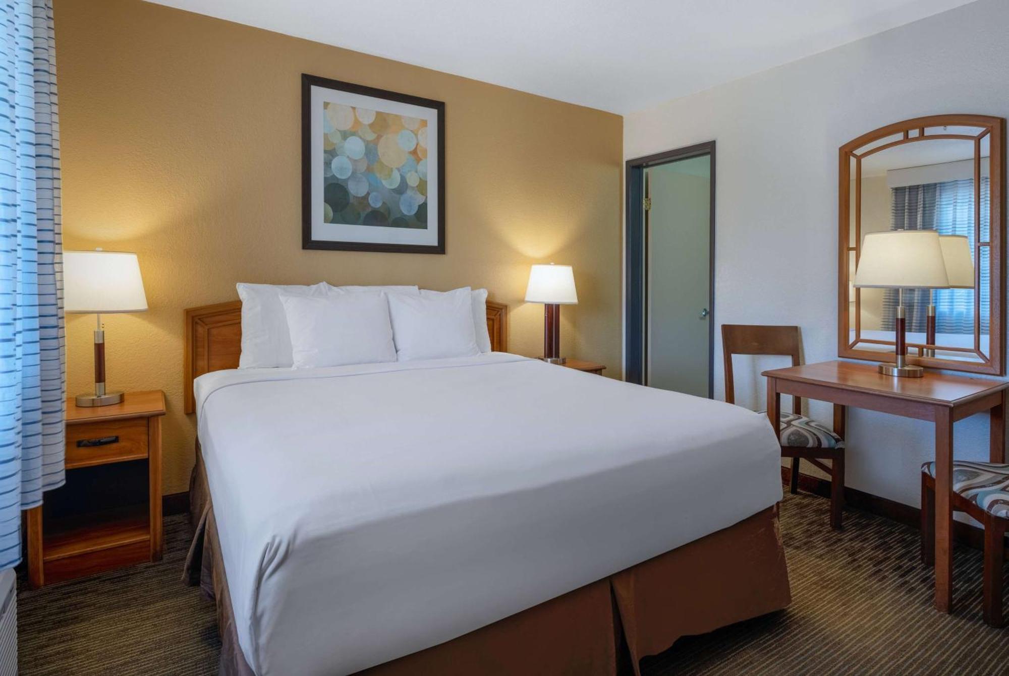 Days By Wyndham Moonlight Hotel 3*