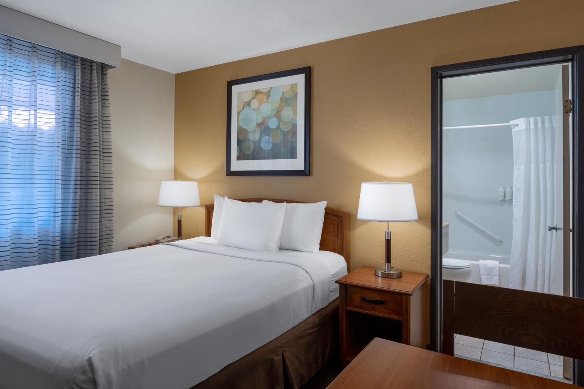 Days By Wyndham Moonlight Hotel 3*