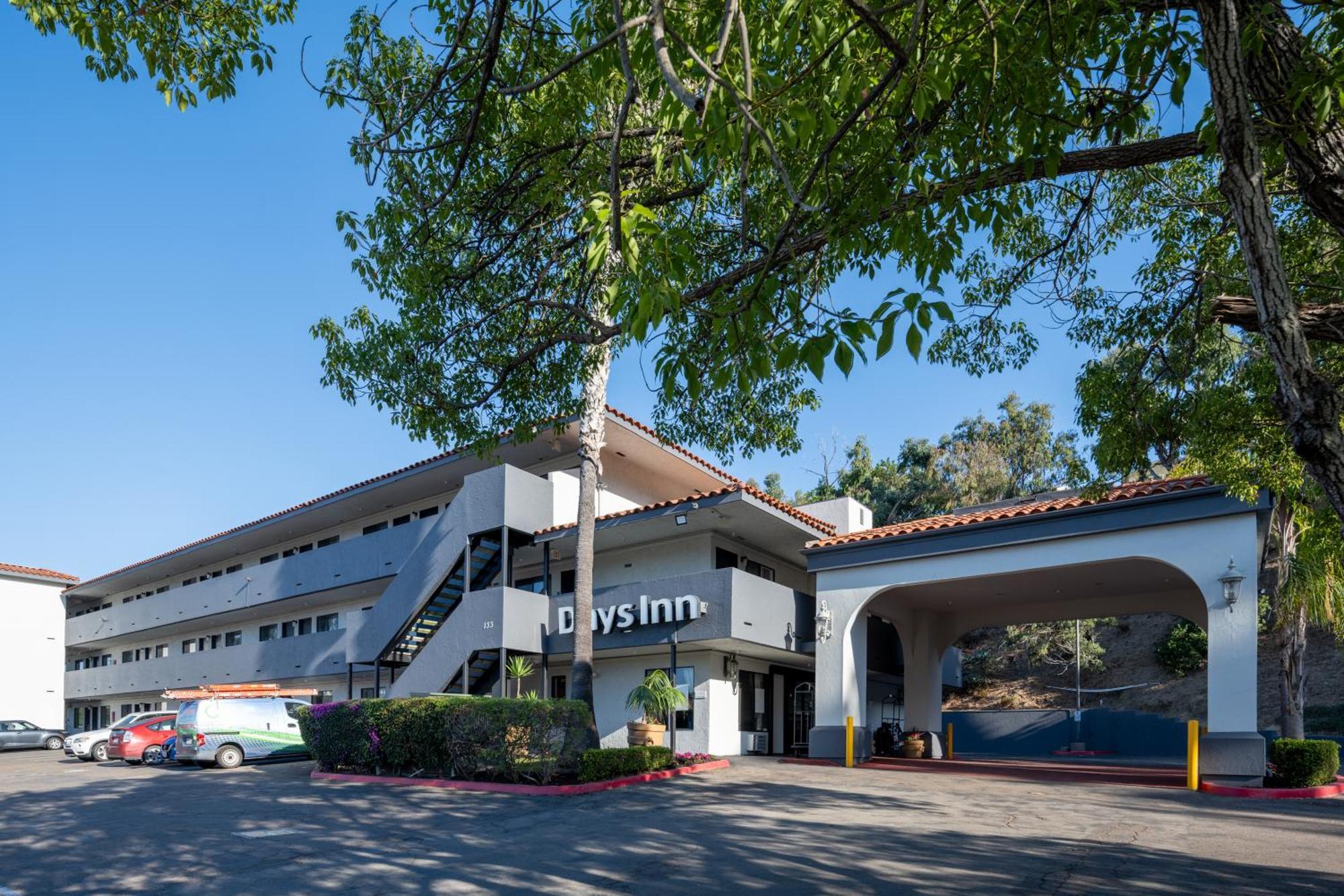 Days By Wyndham Moonlight Hotel Encinitas